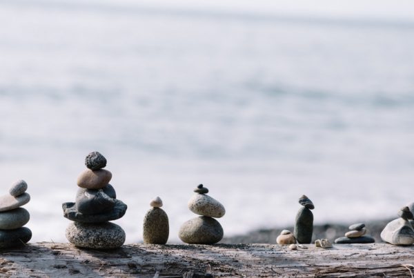 Balanced pebbles